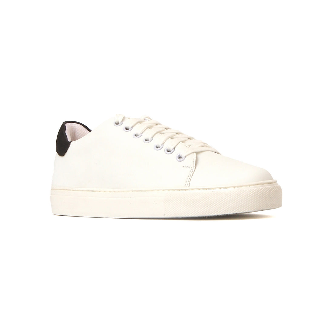 Men Sneakers White 8291