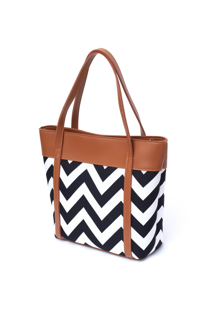 Wave Shoulder Bag Brown