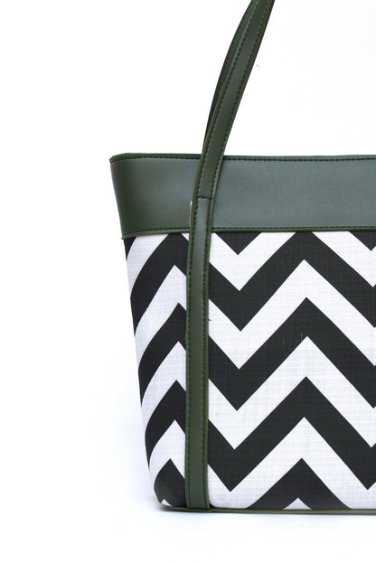 Wave Shoulder Bag Green